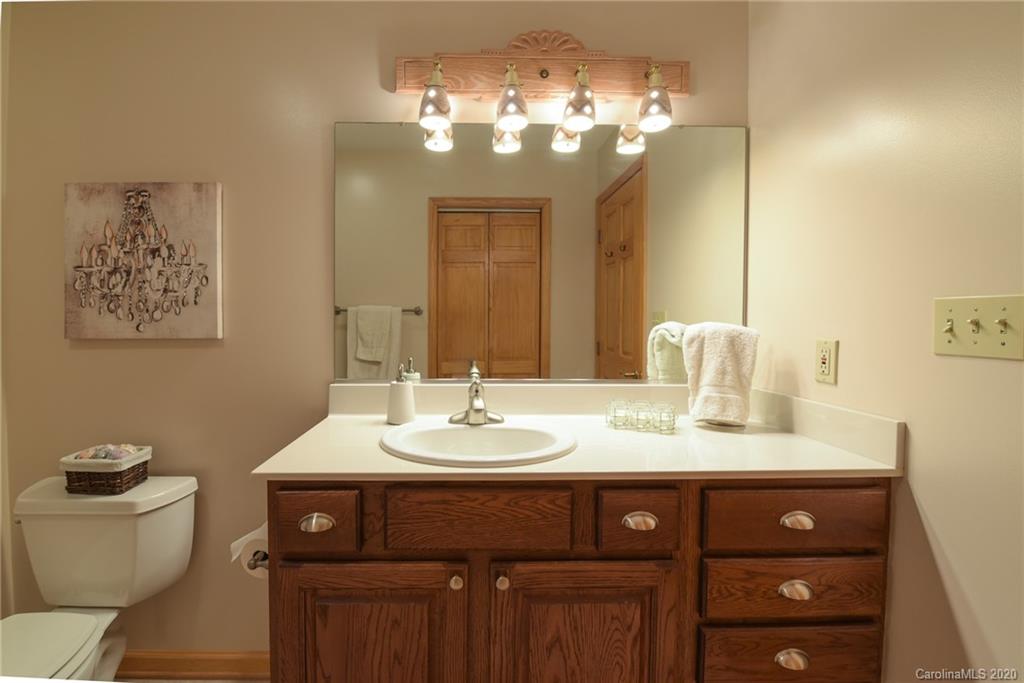 539 Seven Glens Drive Weaverville NC 28787