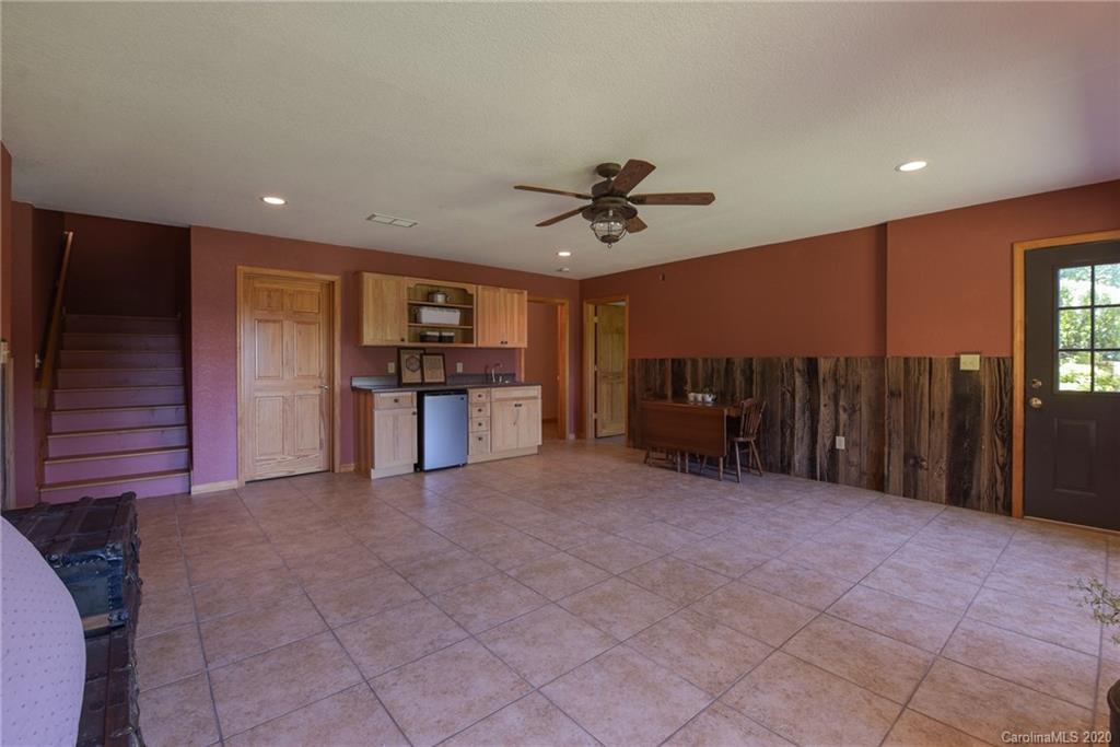 539 Seven Glens Drive Weaverville NC 28787