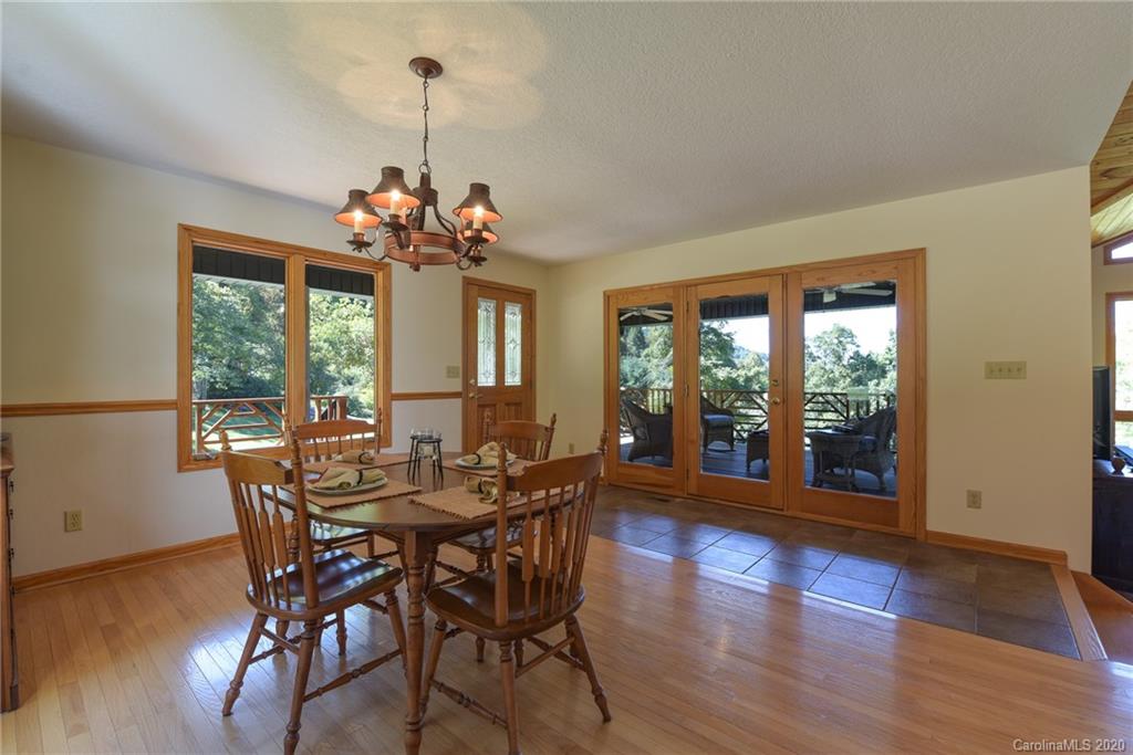 539 Seven Glens Drive Weaverville NC 28787