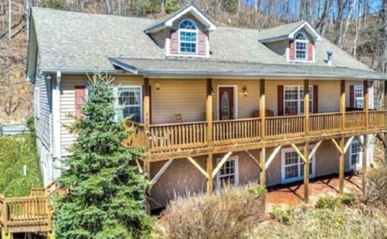 588 Mouzon Road Waynesville NC 28785