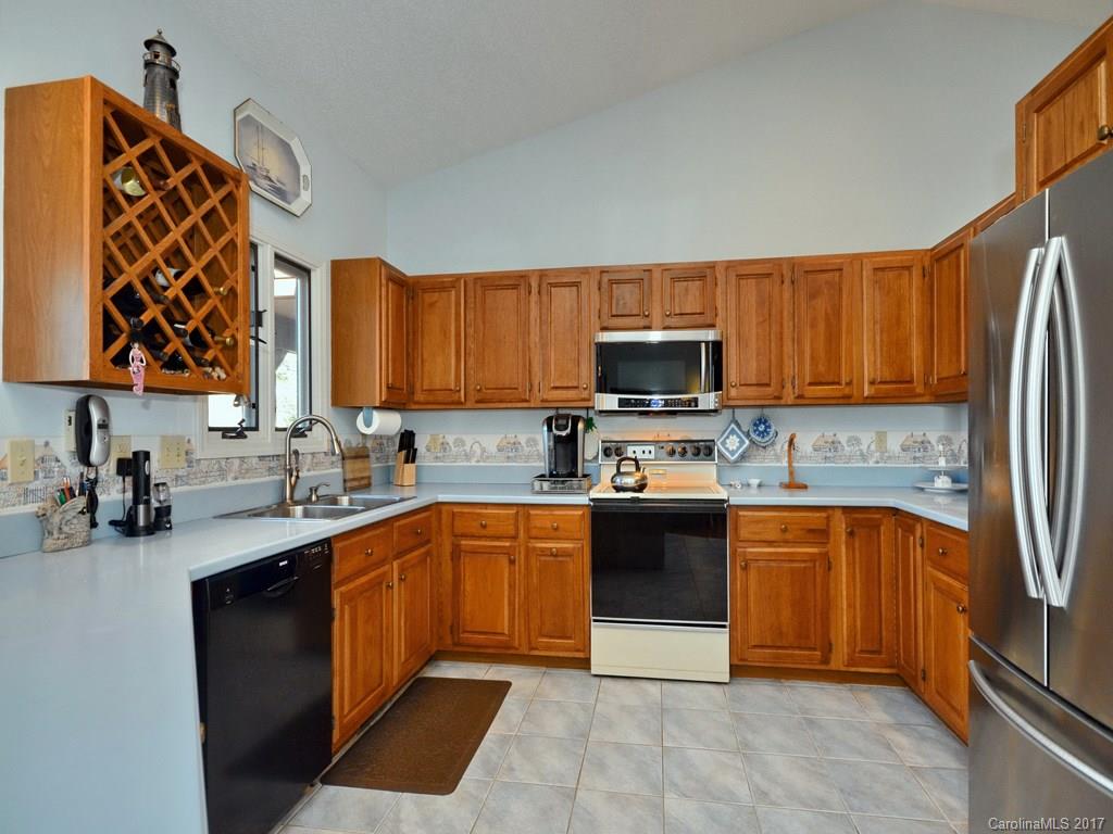 320 Mountain Laurel Asheville NC 28805