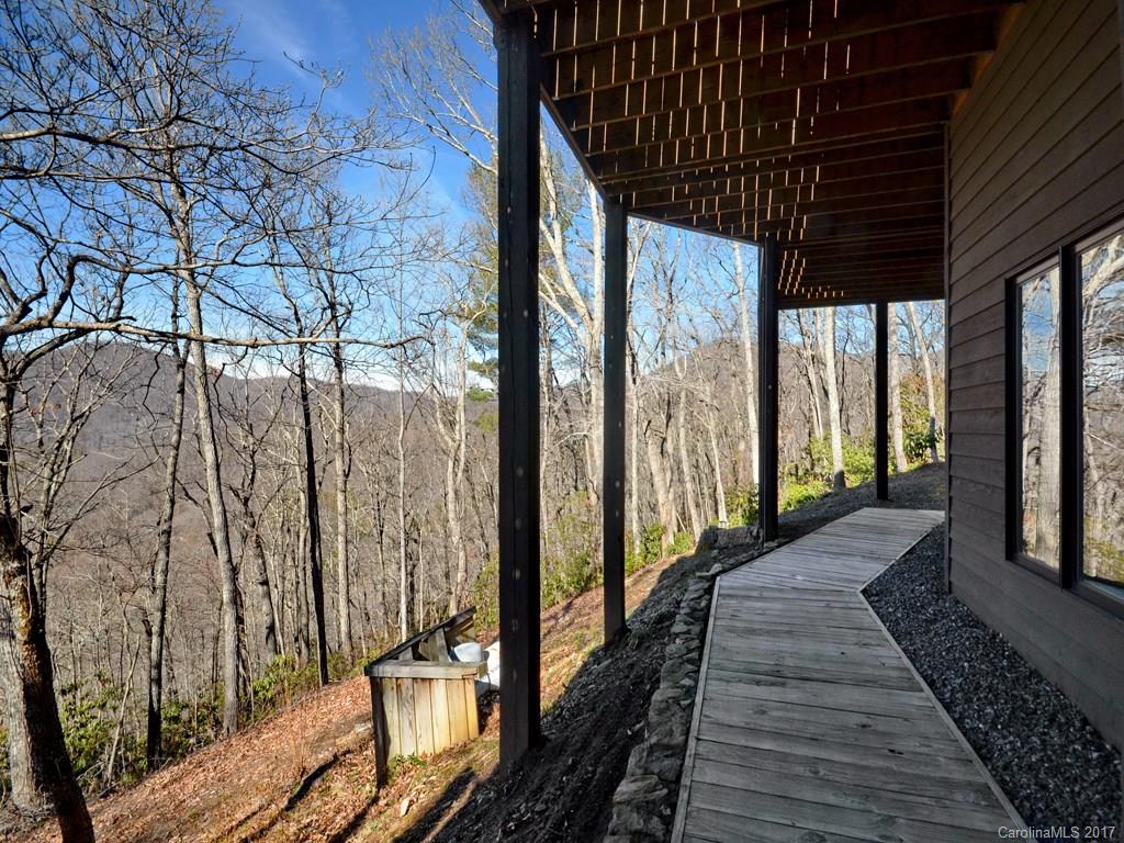 320 Mountain Laurel Asheville NC 28805