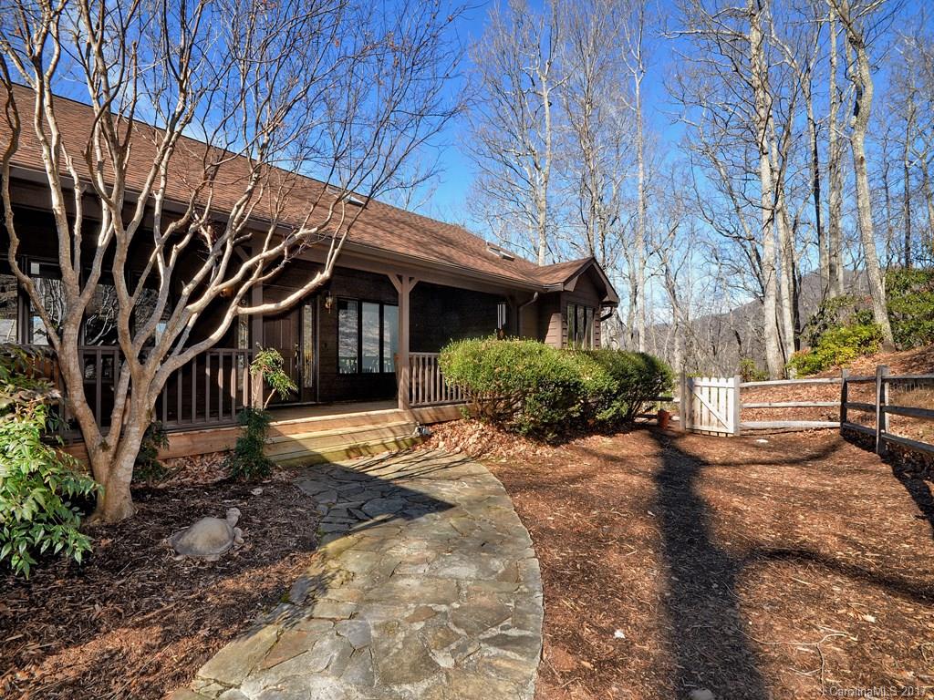 320 Mountain Laurel Asheville NC 28805