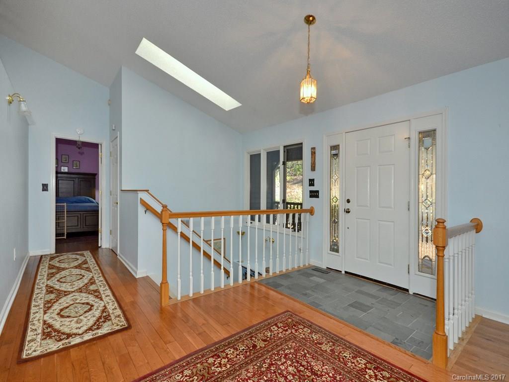 320 Mountain Laurel Asheville NC 28805
