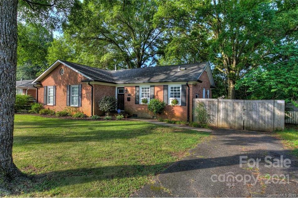 1714 Emerywood Drive Charlotte NC 28210