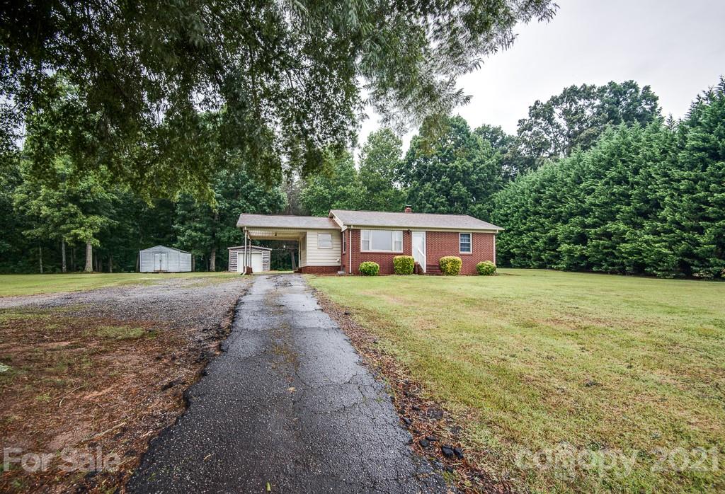2505 Sigmon Dairy Road Newton NC 28658