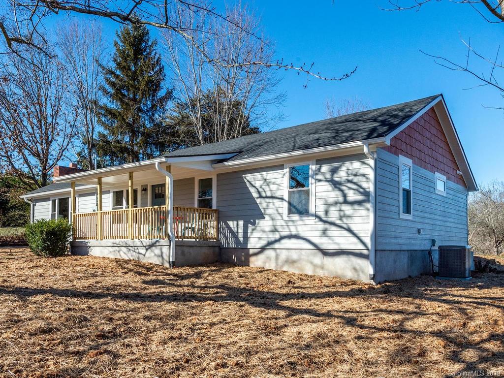 15 Lena Lane Asheville NC 28806