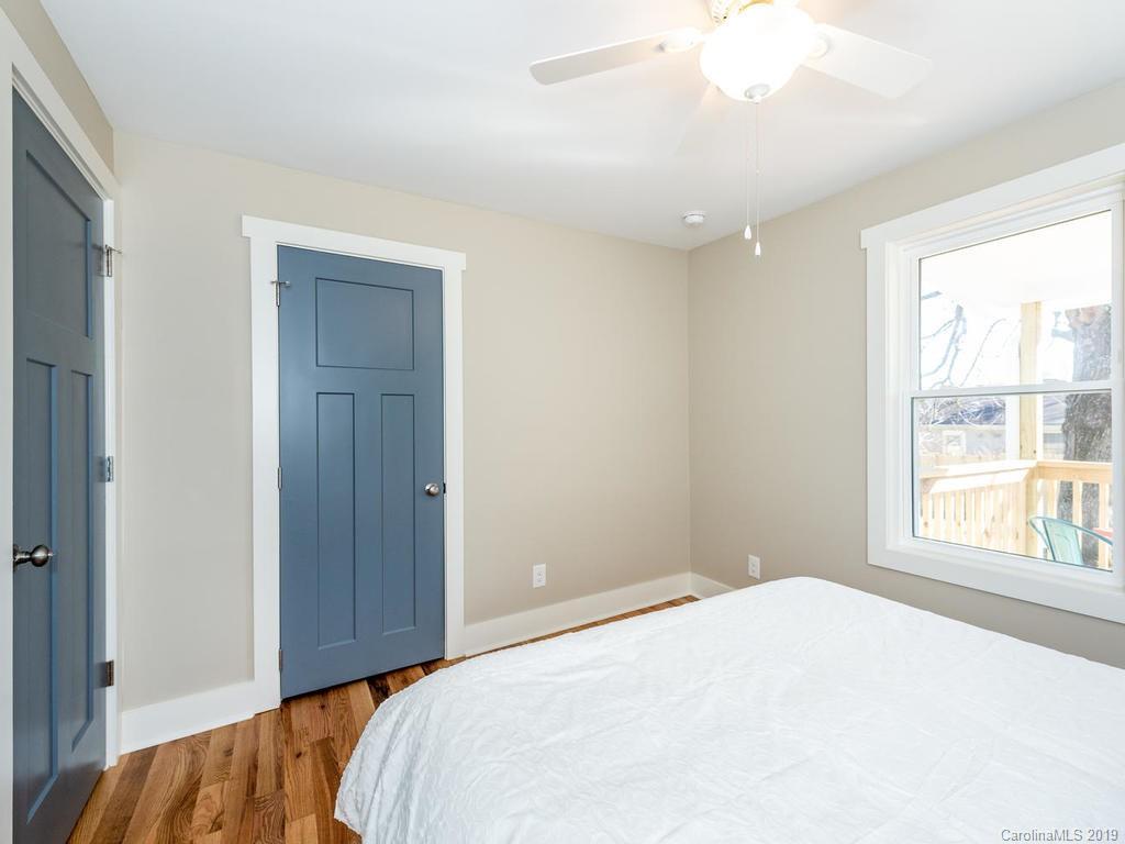 15 Lena Lane Asheville NC 28806