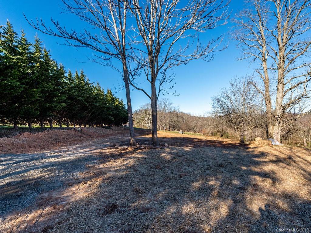 15 Lena Lane Asheville NC 28806