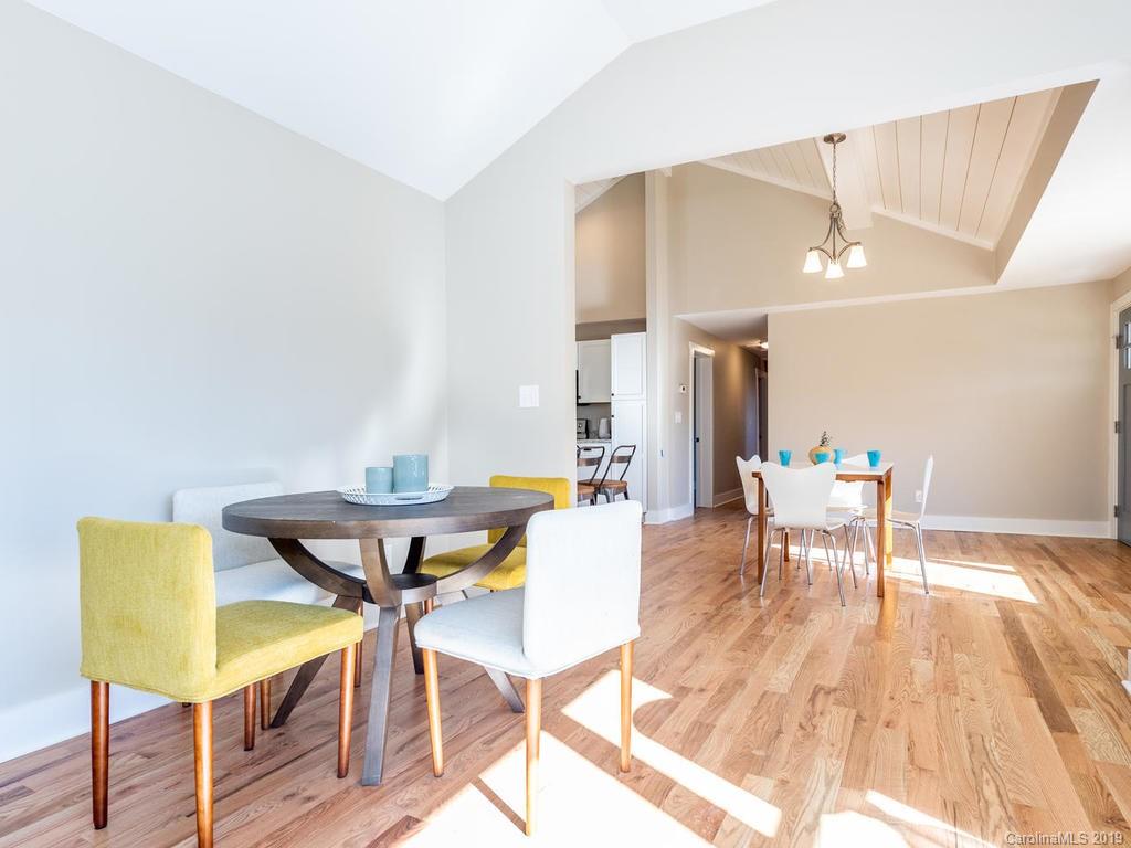 15 Lena Lane Asheville NC 28806