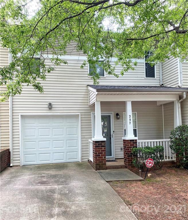 257 Doughton Lane Charlotte NC 28217