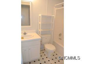 213 Kirk Way Candler NC 28715
