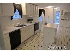 213 Kirk Way Candler NC 28715
