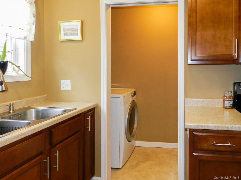 39 Heather Mist Drive Weaverville NC 28787