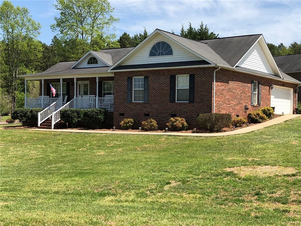 8298 Cedar Bark Street Hickory NC 28602
