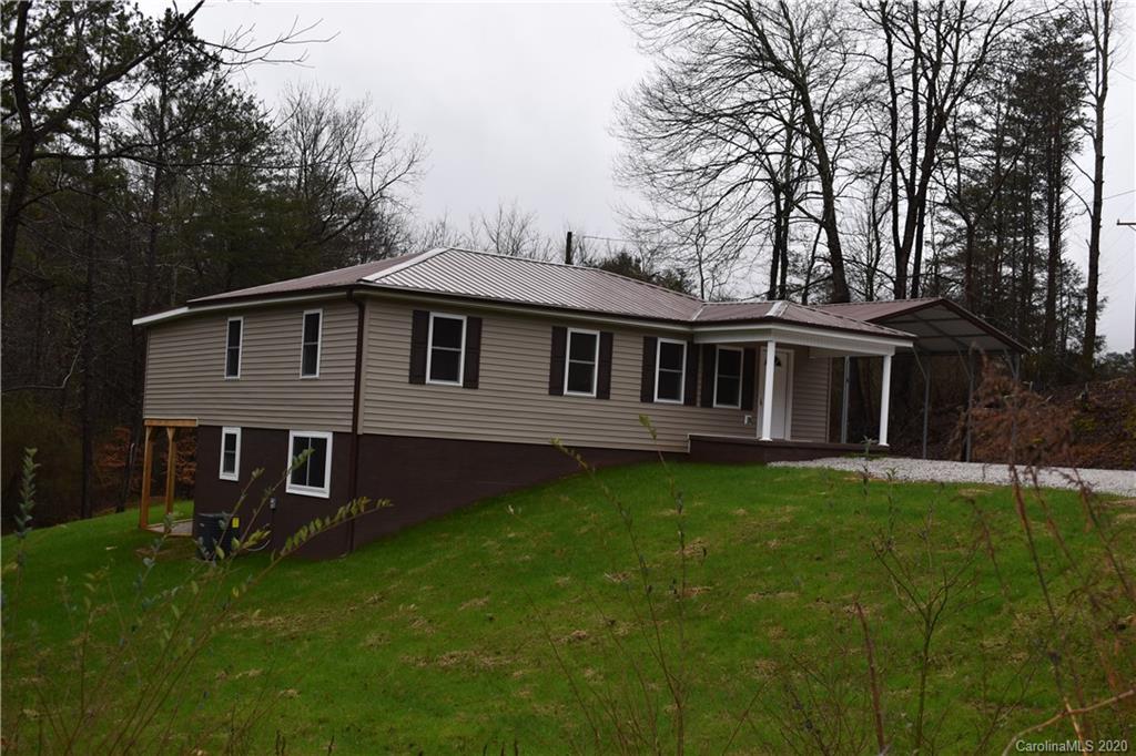 7 Lawing Road Marion NC 28752