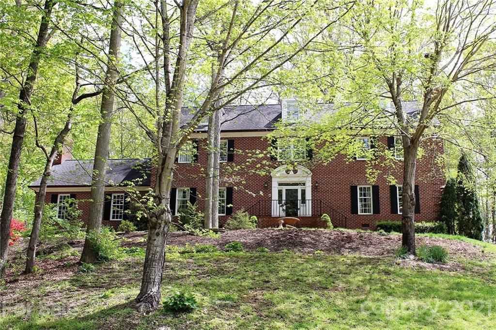 405 Stonecroft Drive Se Lenoir NC 28645