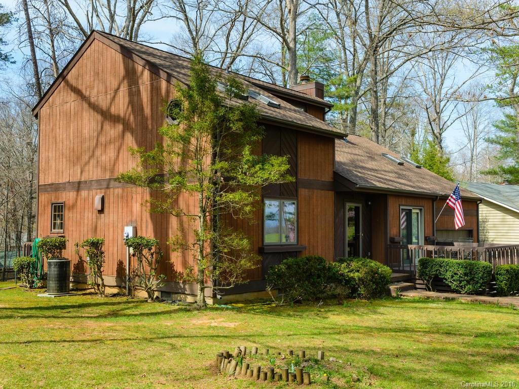 14 Oakwood Road Candler NC 28715