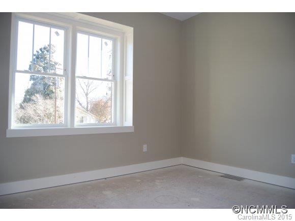 323 Wilson Avenue Swannanoa NC 28778