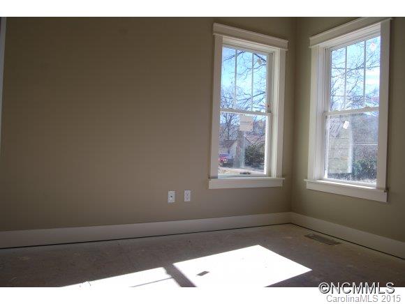 323 Wilson Avenue Swannanoa NC 28778