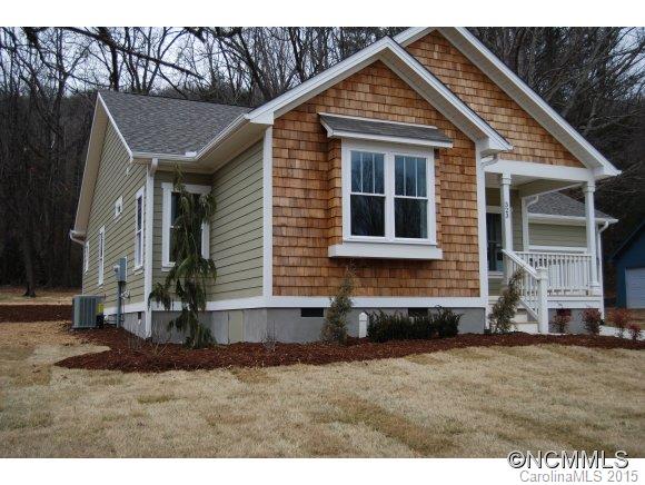 323 Wilson Avenue Swannanoa NC 28778