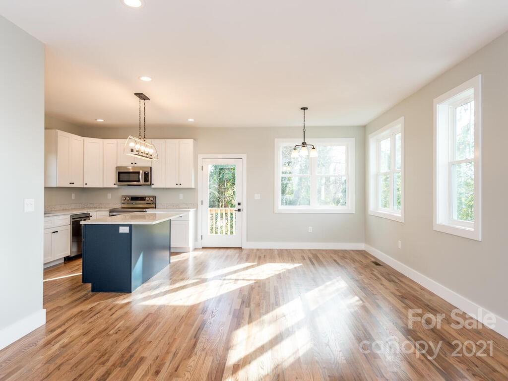 48 Clinton Avenue Asheville NC 28806