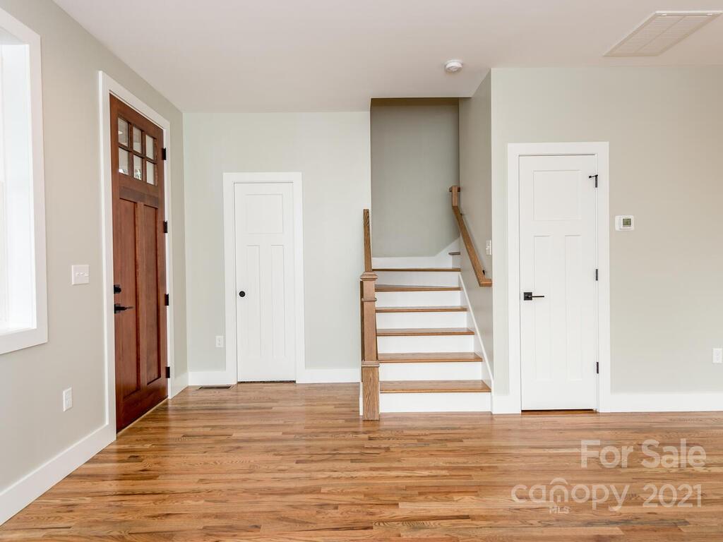 48 Clinton Avenue Asheville NC 28806