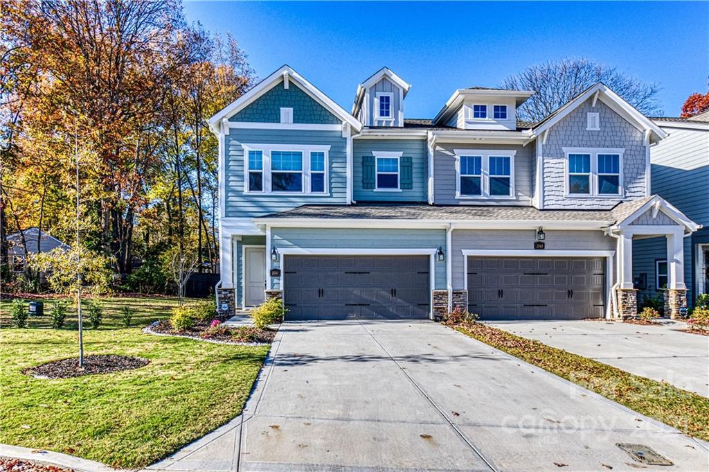 2541 Barry Street Charlotte NC 28205