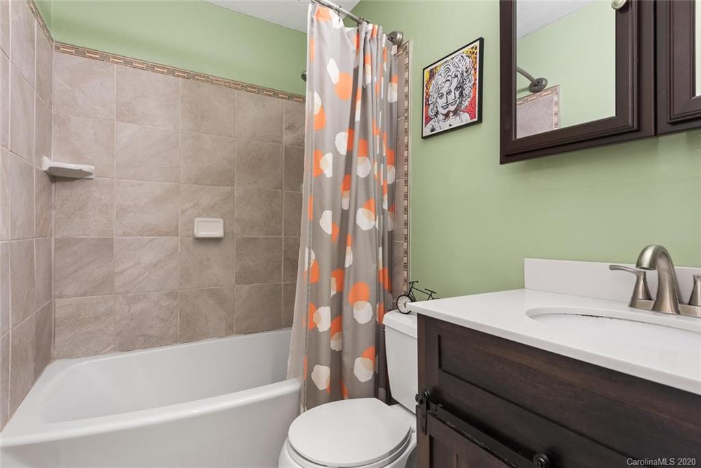 7 Clement Place Asheville NC 28805