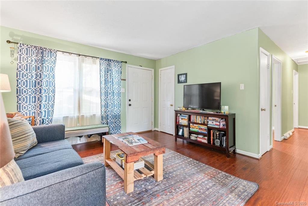 7 Clement Place Asheville NC 28805