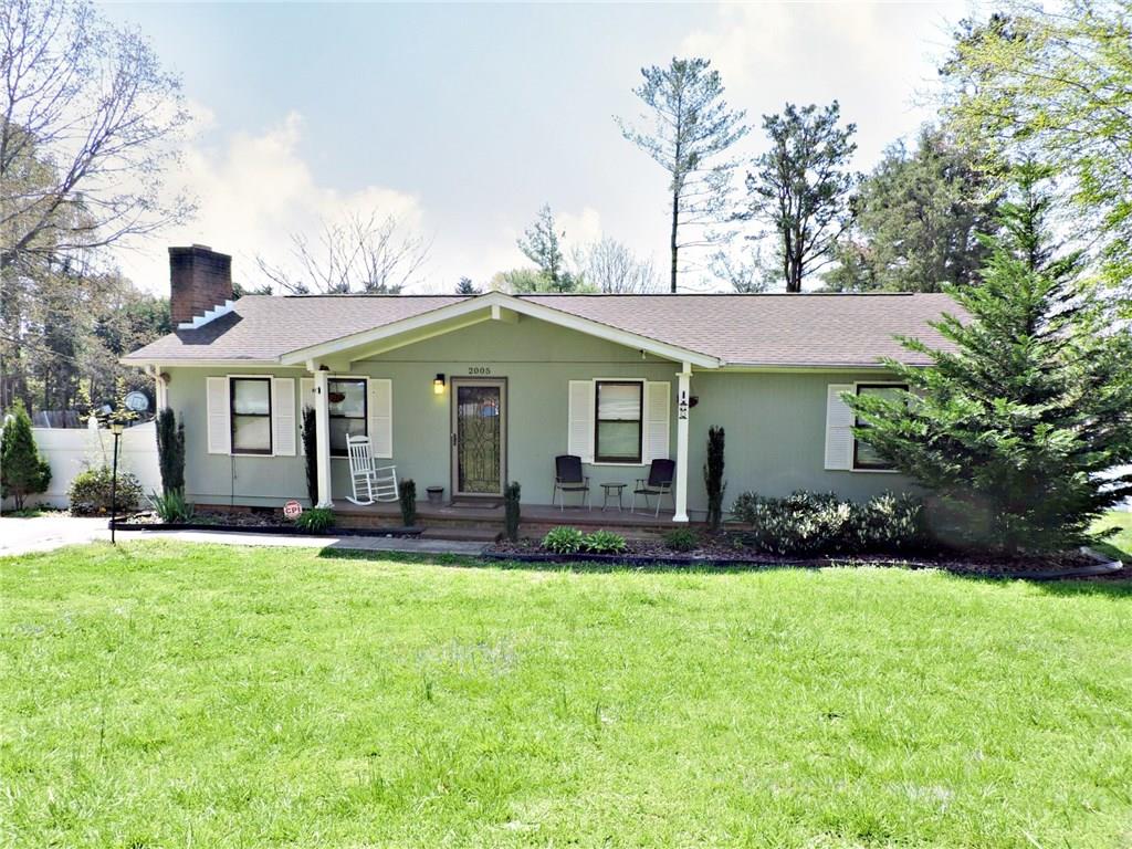2005 4th Avenue Nw Hickory NC 28601