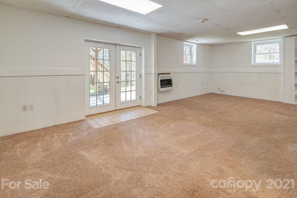 4 W Ridgeway Drive Weaverville NC 28787