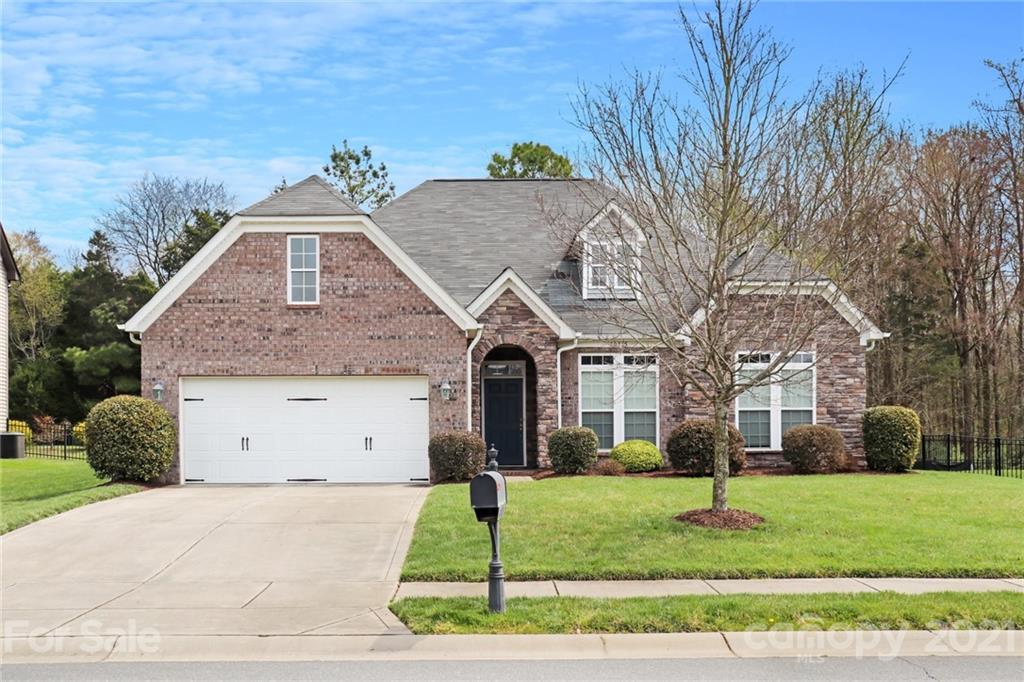 10115 Loch Lomond Drive Charlotte NC 28278