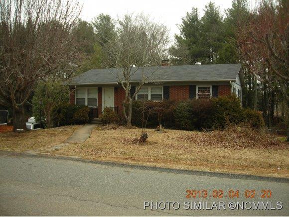 47 Knob Hill Road Asheville NC 28806