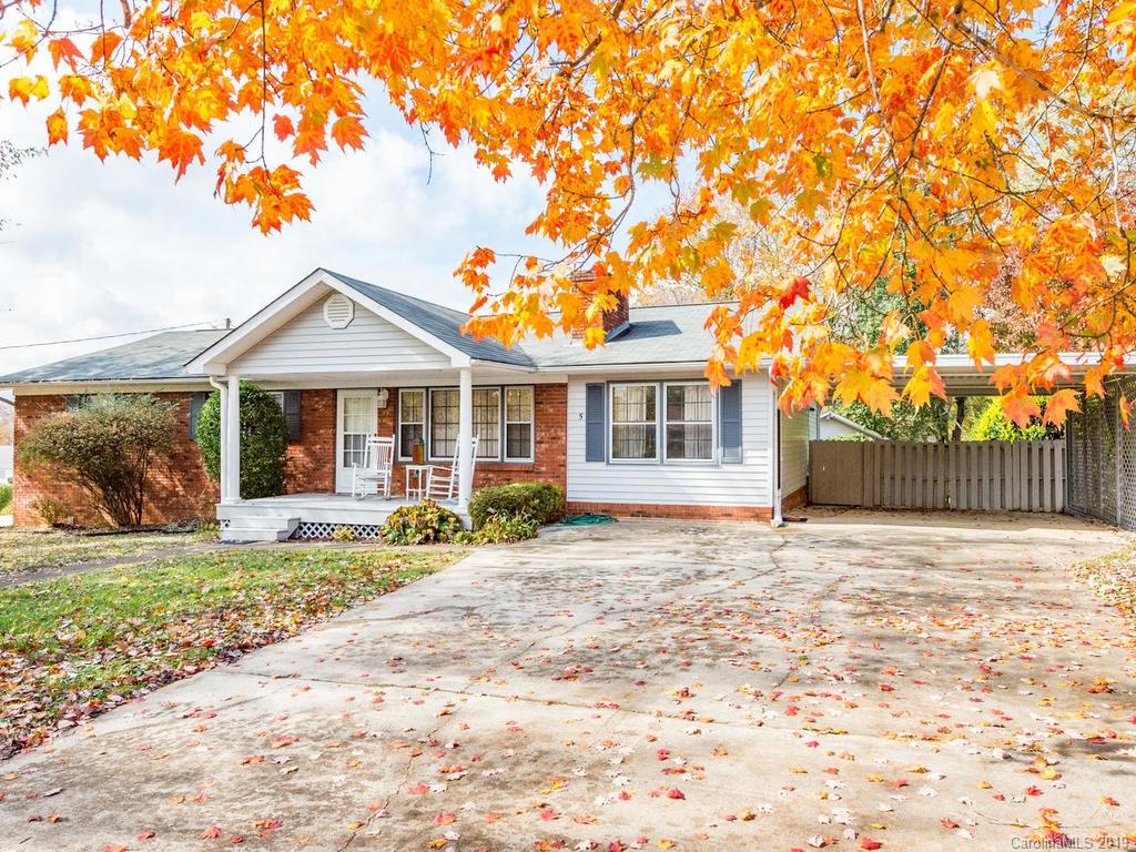 5 Sunset Drive Swannanoa NC 28778
