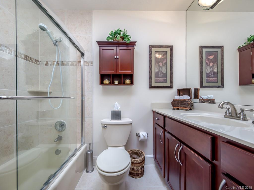 3 Wondu View Court Asheville NC 28806