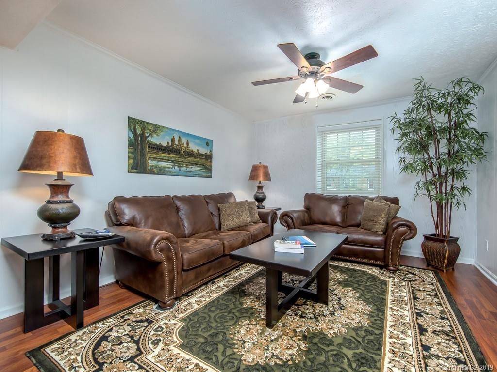 3 Wondu View Court Asheville NC 28806