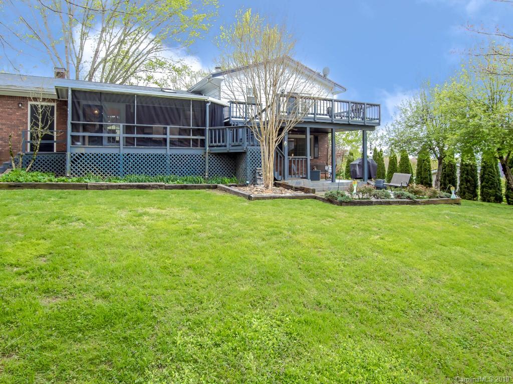 3 Wondu View Court Asheville NC 28806