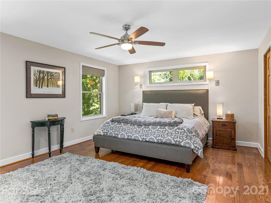 12 Von Ruck Court Asheville NC 28801