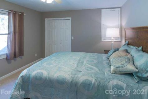 36 Lynx Drive Black Mountain NC 28711