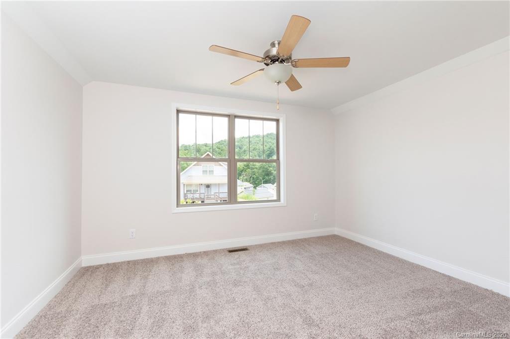 5 Declan Drive Weaverville NC 28787