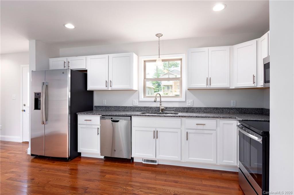 5 Declan Drive Weaverville NC 28787