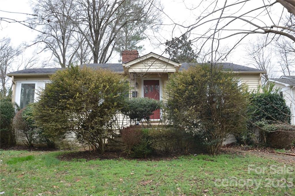 1040 Habersham Drive Charlotte NC 28209