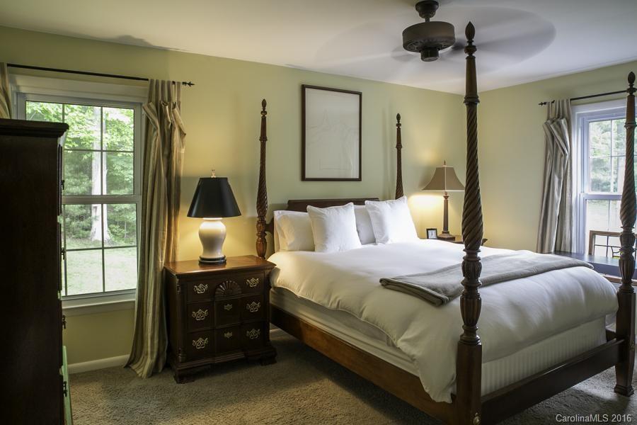 120 W Fox Chase Road Asheville NC 28804