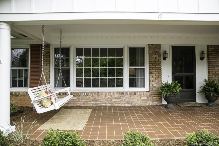 120 W Fox Chase Road Asheville NC 28804
