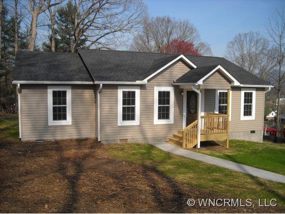 19 Enka Pine Street Candler NC 28715