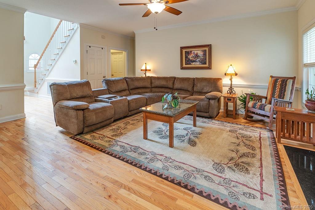 32 Lockes Lane Candler NC 28715
