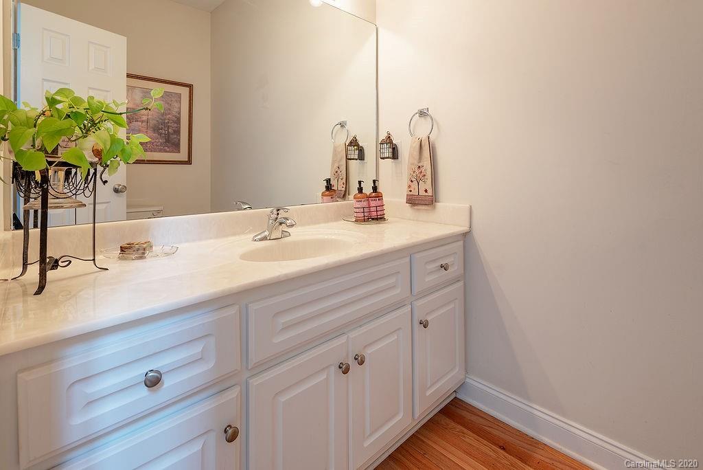 32 Lockes Lane Candler NC 28715