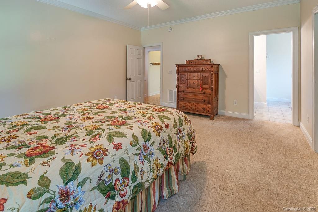 32 Lockes Lane Candler NC 28715