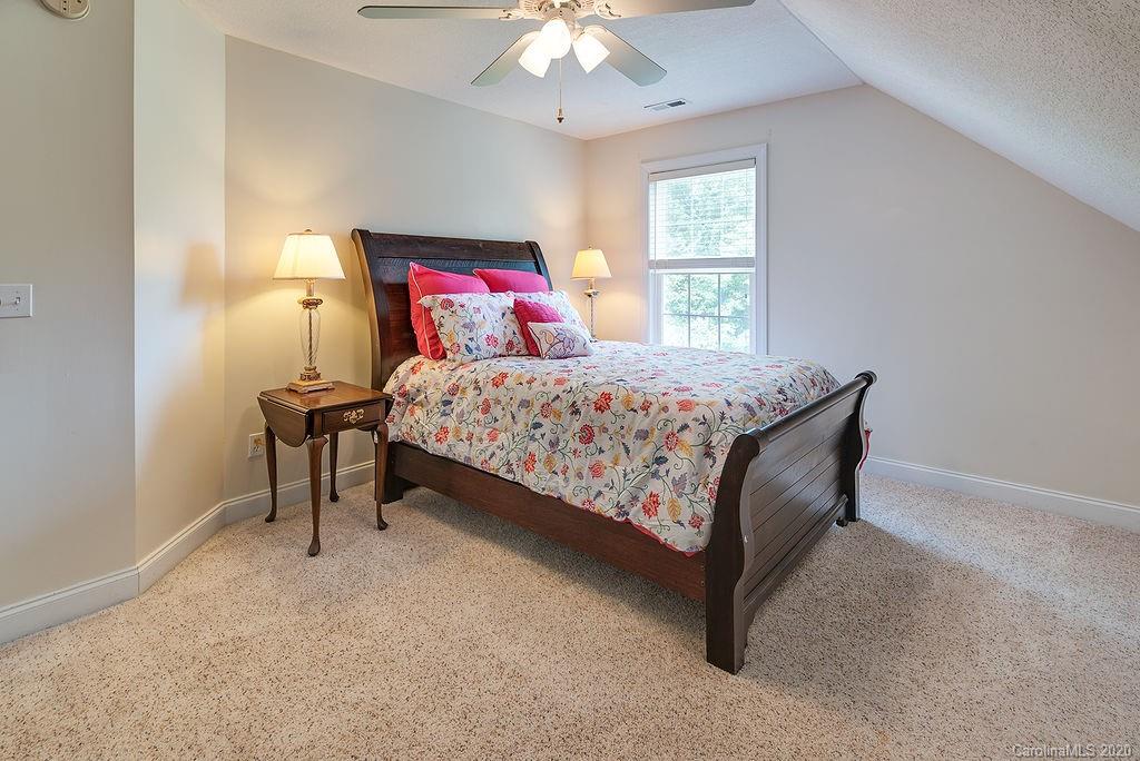32 Lockes Lane Candler NC 28715